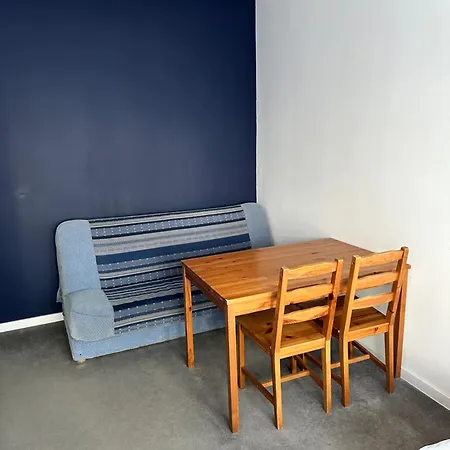 Demi Hostel