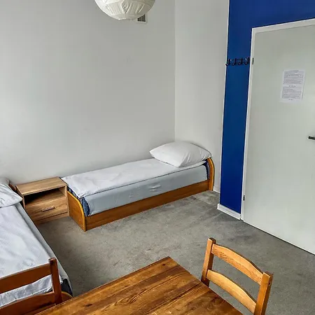 Demi * קרקוב