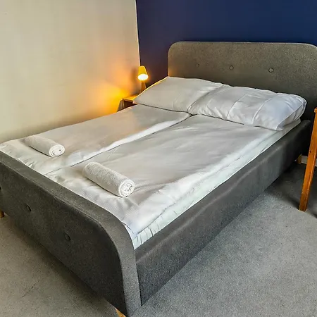 Demi Hostel *